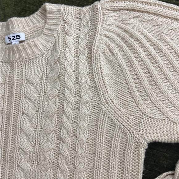 525 America Women's Cream Cable Knit Puff Sleeve Sweater Size M - Picture 15 of 16